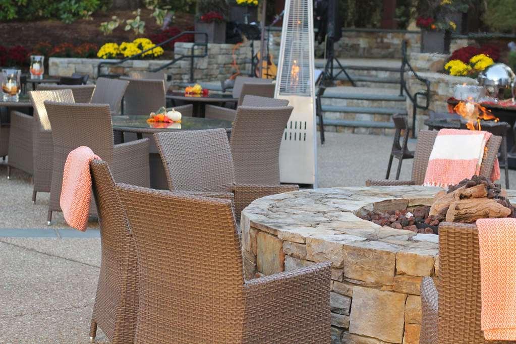 Doubletree By Hilton Hotel Boston - Bedford Glen 외부 사진