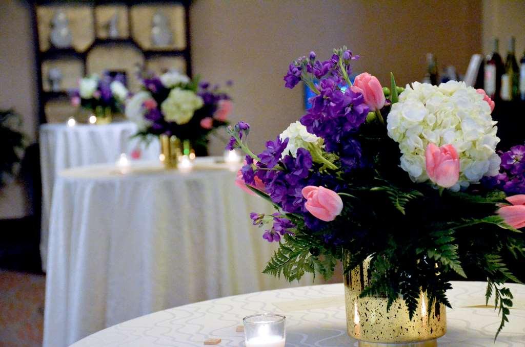 Doubletree By Hilton Hotel Boston - Bedford Glen 시설 사진
