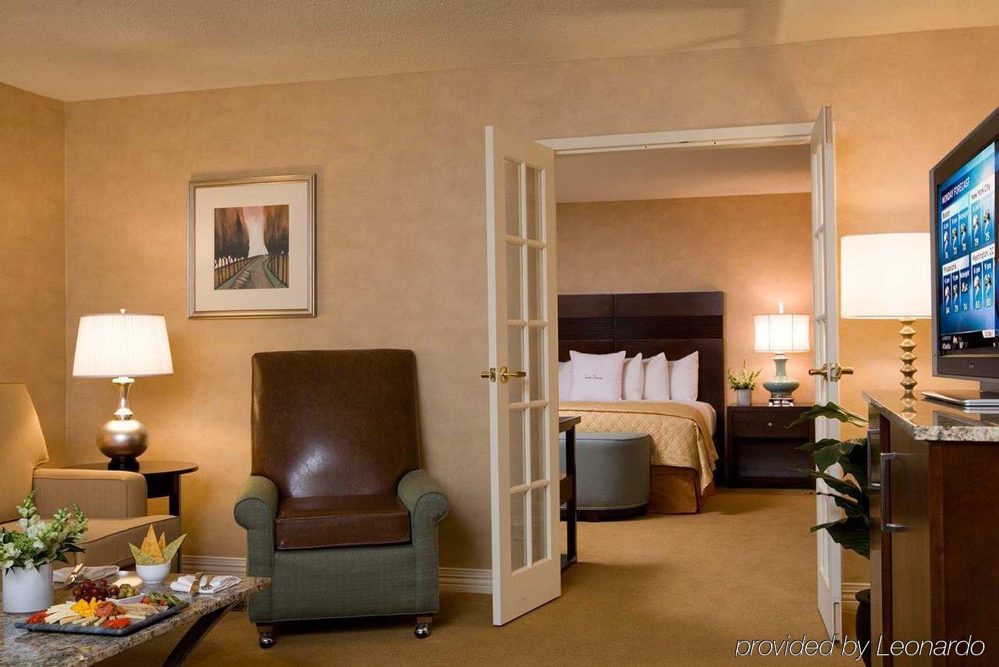 Doubletree By Hilton Hotel Boston - Bedford Glen 객실 사진