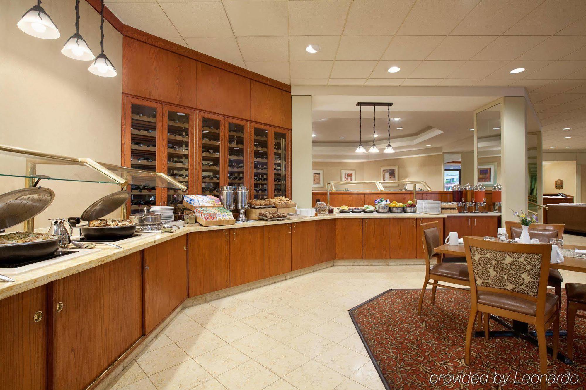 Doubletree By Hilton Hotel Boston - Bedford Glen 외부 사진