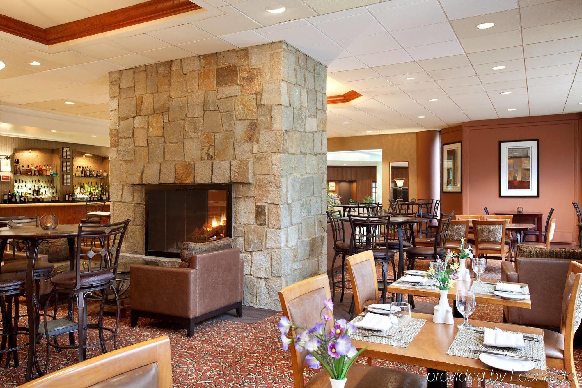 Doubletree By Hilton Hotel Boston - Bedford Glen 외부 사진