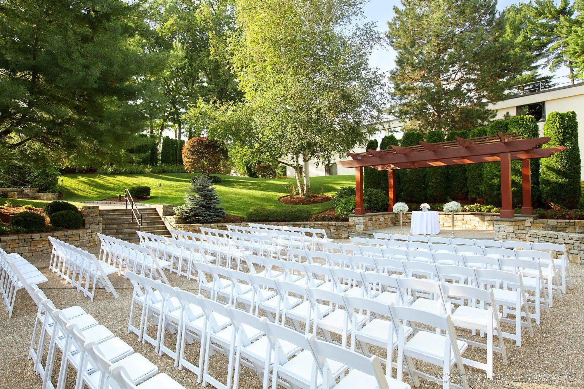 Doubletree By Hilton Hotel Boston - Bedford Glen 외부 사진